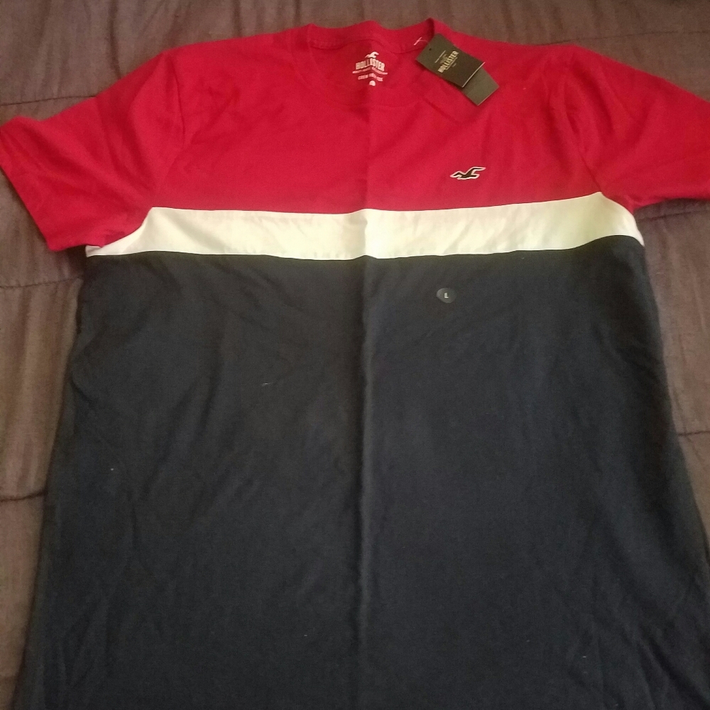 Hollister tee shirt